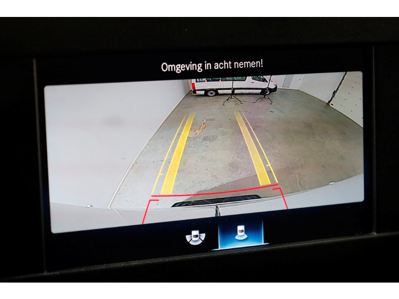 48863143-mercedes-benz-sprinter-15