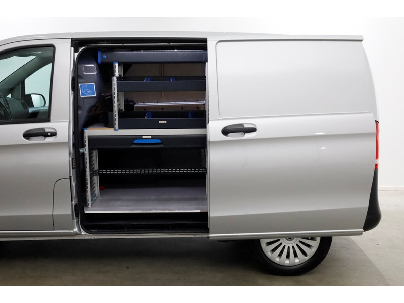48863297-mercedes-benz-vito-13