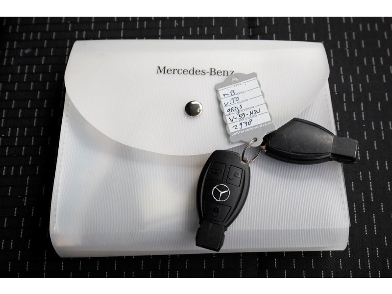 48863297-mercedes-benz-vito-8