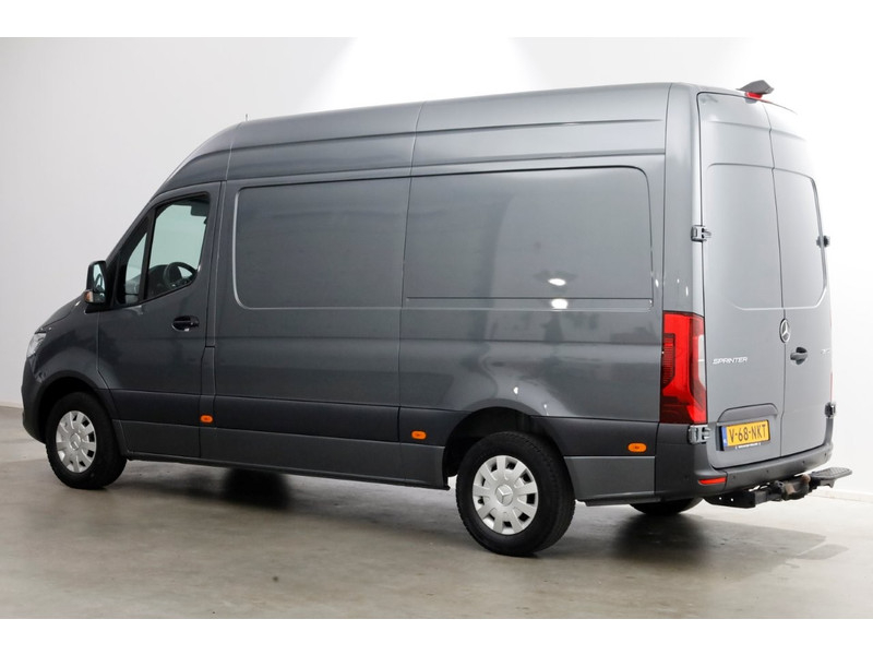 48964004-mercedes-benz-sprinter-9