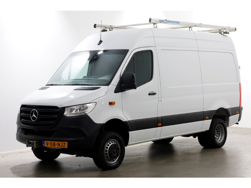 48966378-mercedes-benz-sprinter-10