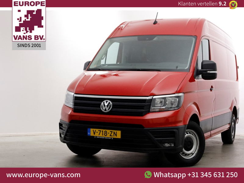 49019185-volkswagen-crafter-1