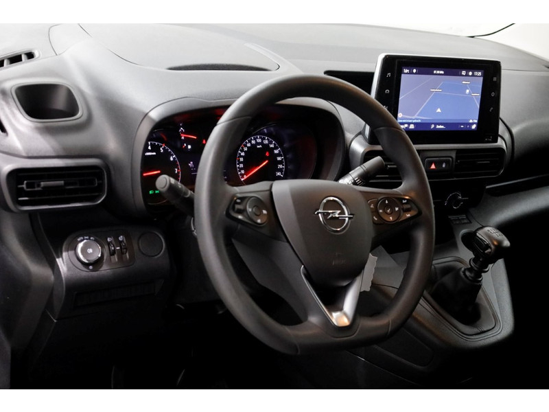 49047867-opel-combo-12