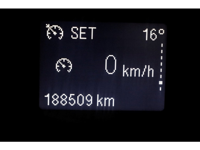 49048457-ford-transit-custom-15