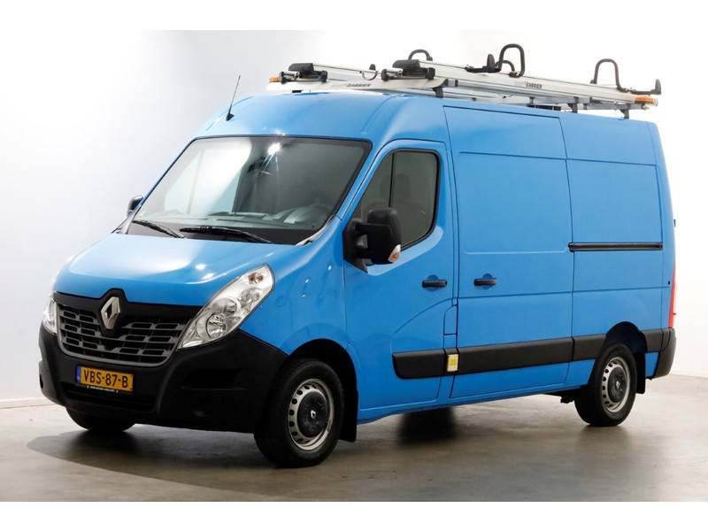 49082458-renault-master-10