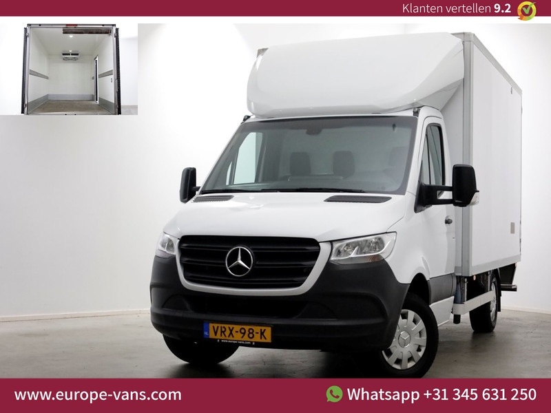 49180411-mercedes-benz-sprinter-1