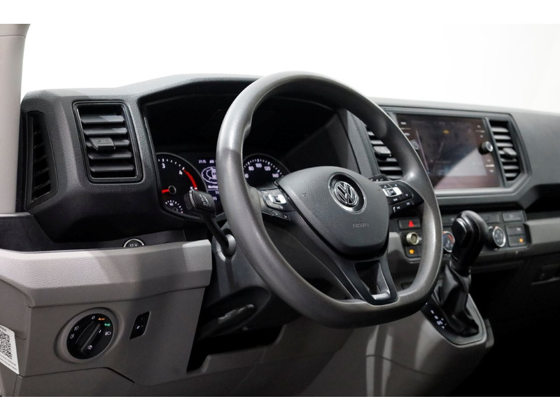 49216371-volkswagen-crafter-16