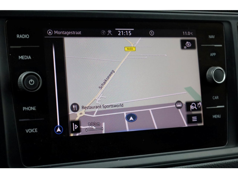 49216371-volkswagen-crafter-18