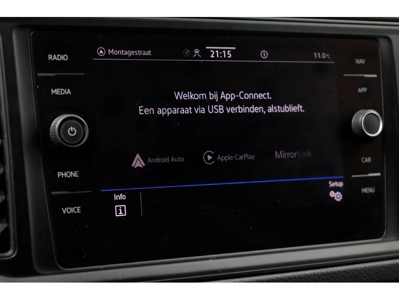 49216371-volkswagen-crafter-19