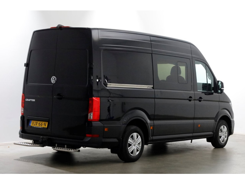 49216371-volkswagen-crafter-2