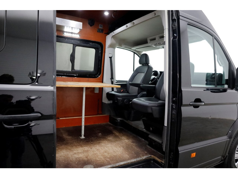 49216371-volkswagen-crafter-7