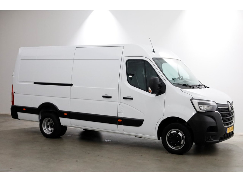 49240851-renault-master-10