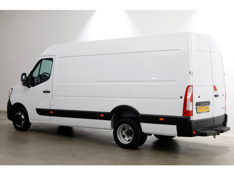 49240851-renault-master-9