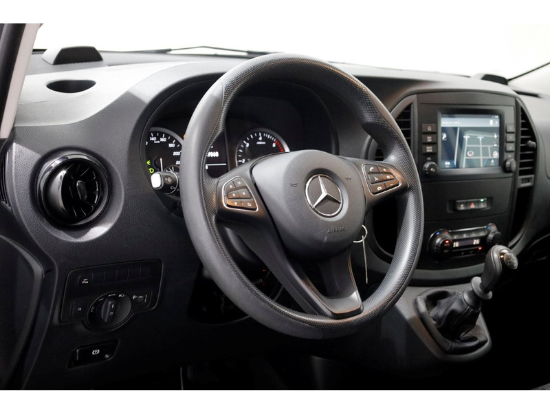 49249974-mercedes-benz-vito-12
