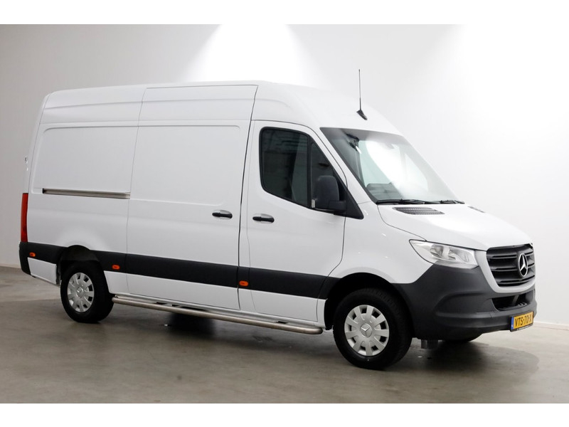 49250078-mercedes-benz-sprinter-10