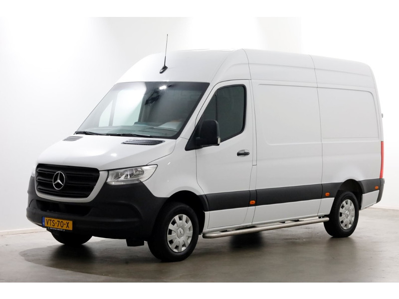 49250078-mercedes-benz-sprinter-8
