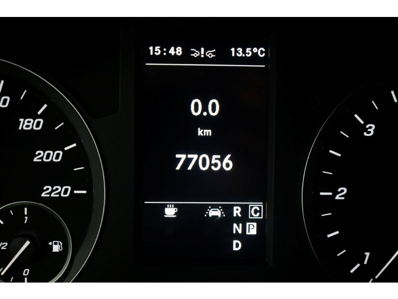 49279943-mercedes-benz-vito-22