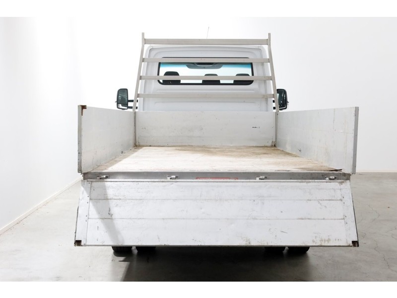 49322745-mercedes-benz-sprinter-5