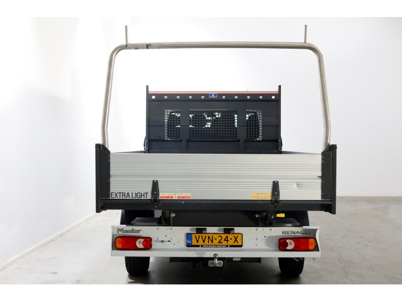 49323389-renault-master-16