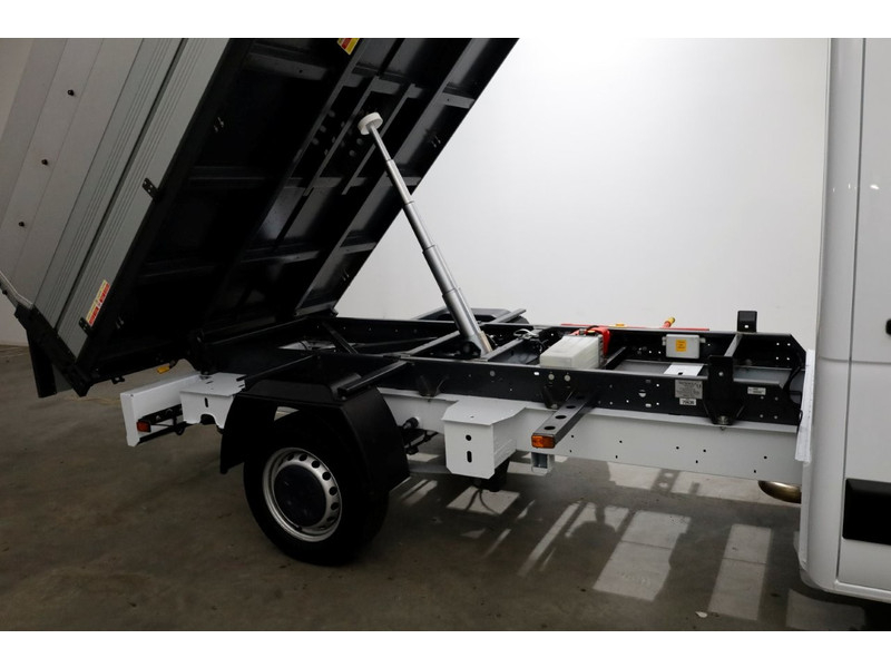 49323420-renault-master-16