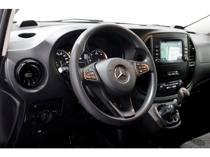 49333084-mercedes-benz-vito-12