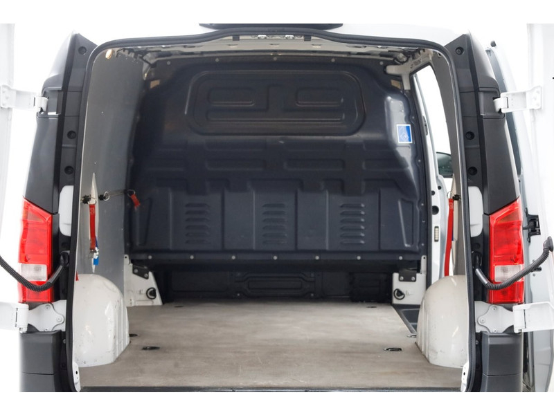 49333084-mercedes-benz-vito-5