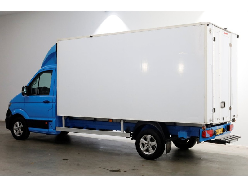49345613-volkswagen-crafter-9