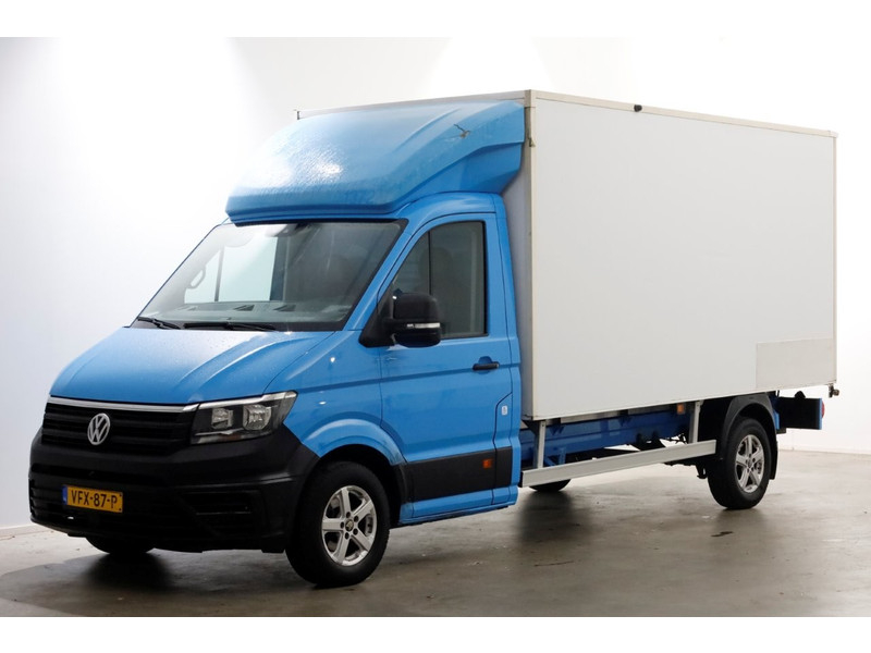 49345652-volkswagen-crafter-8