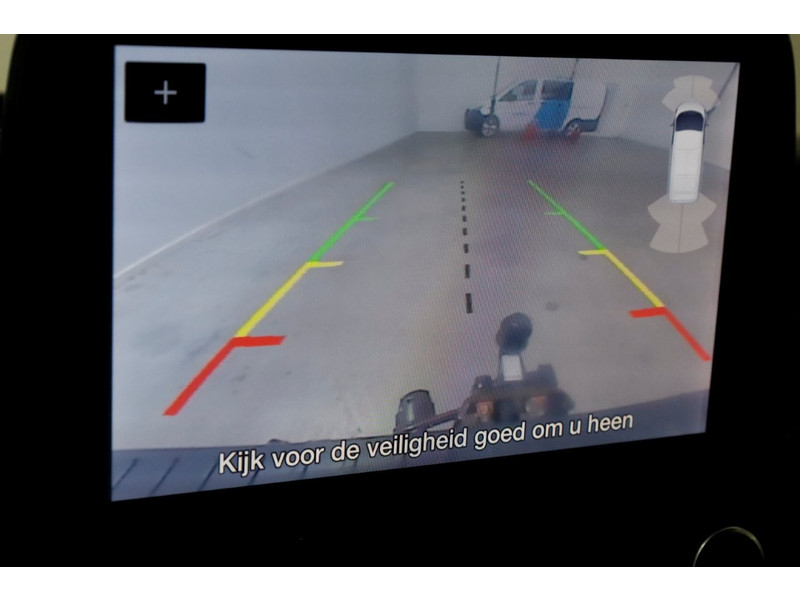 49419783-ford-transit-custom-13