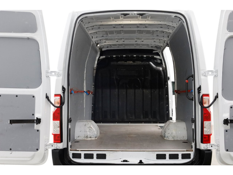 49430937-renault-master-5