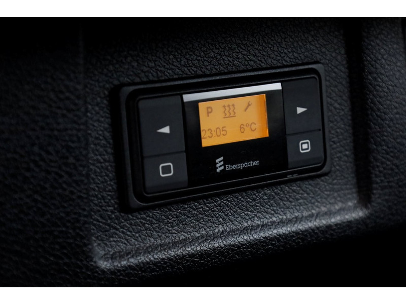 49431900-mercedes-benz-sprinter-21