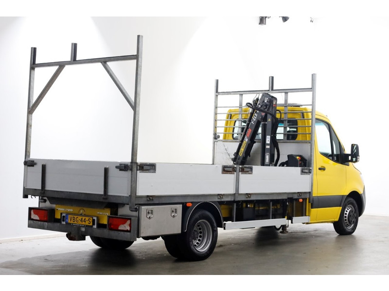 49483385-mercedes-benz-sprinter-11