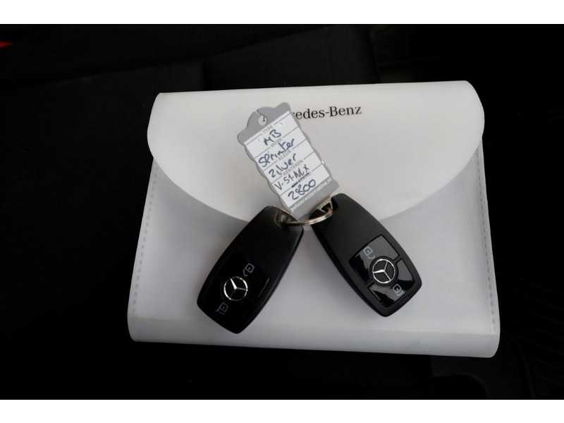 49508983-mercedes-benz-sprinter-7