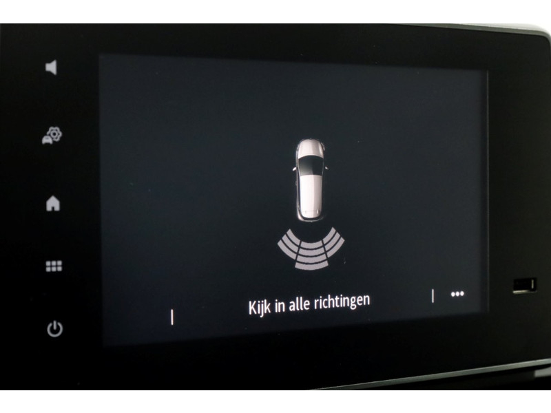 49509595-renault-trafic-15