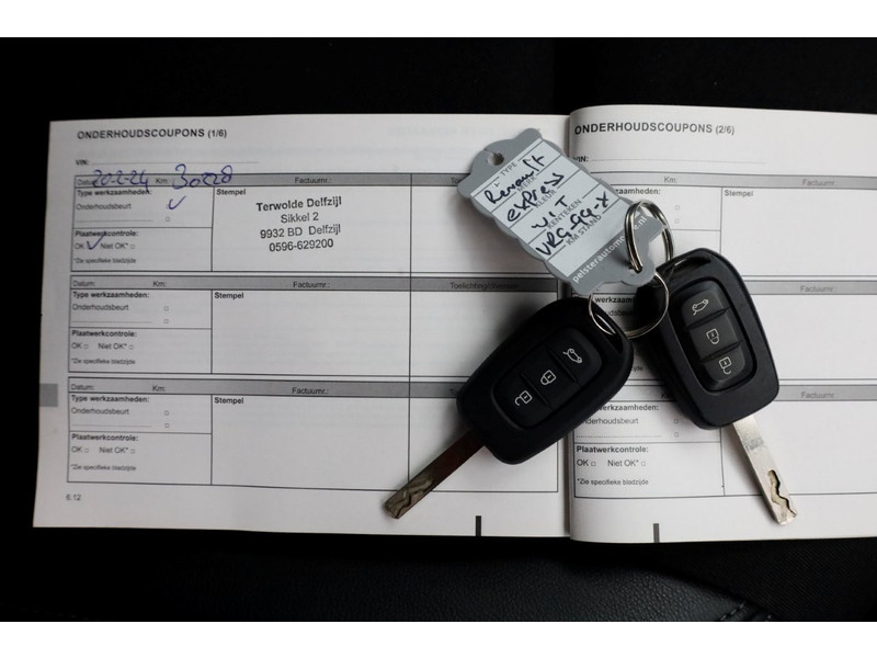 49514519-renault-express-6