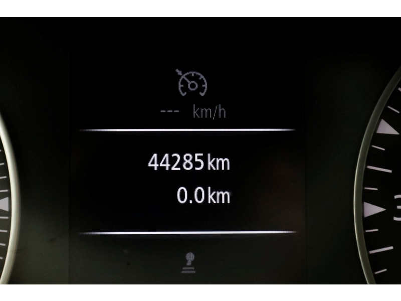 49514631-renault-express-15