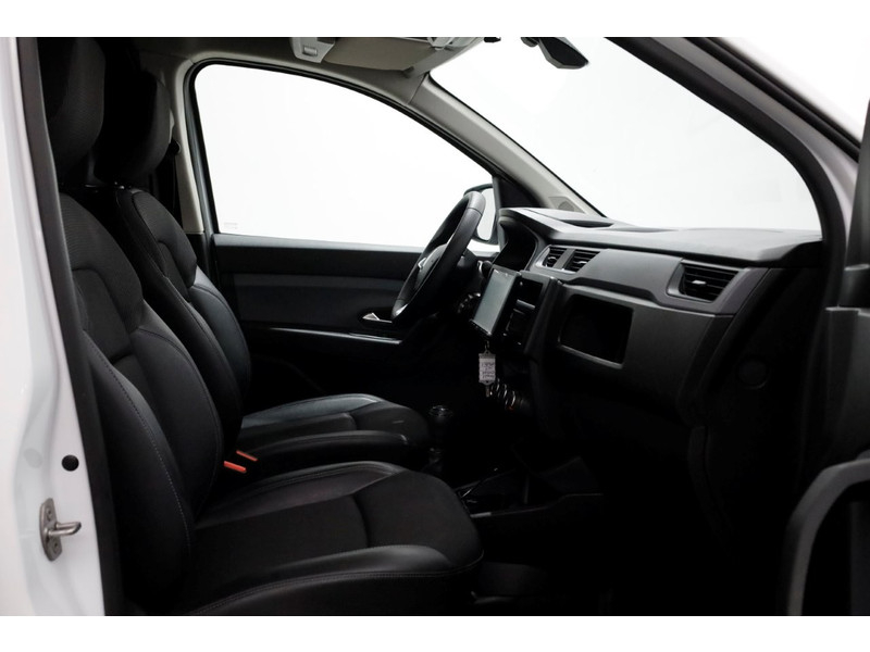 49514631-renault-express-3