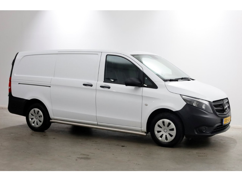 49538815-mercedes-benz-vito-10