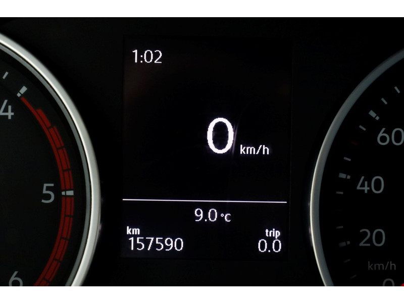 49567626-volkswagen-crafter-14