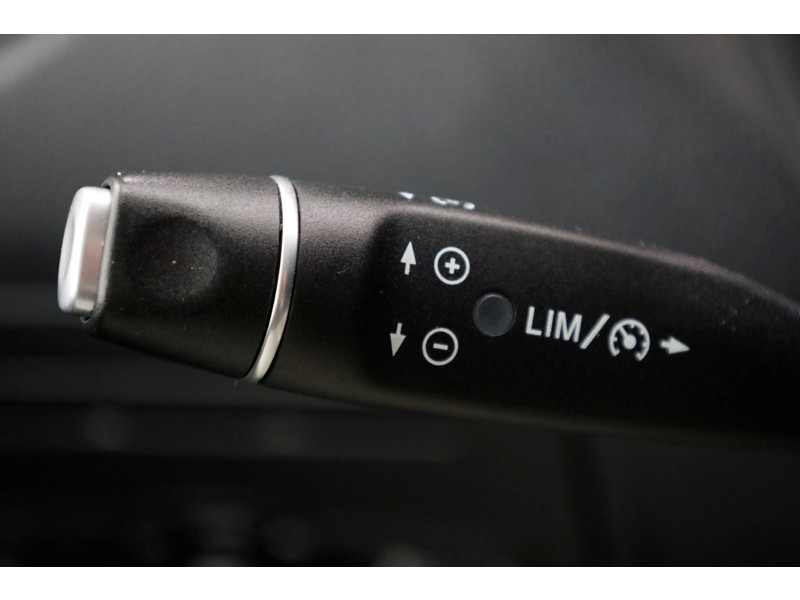 49567819-mercedes-benz-vito-14