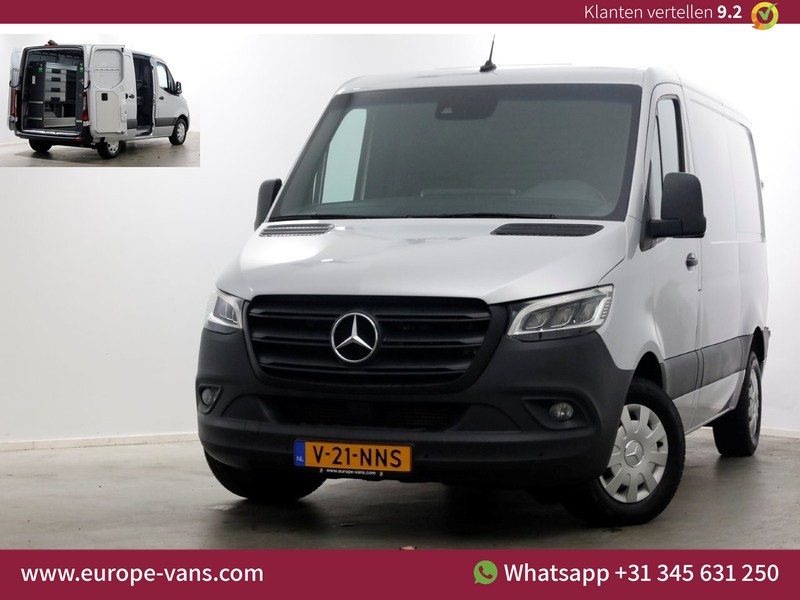 49573381-mercedes-benz-sprinter-1
