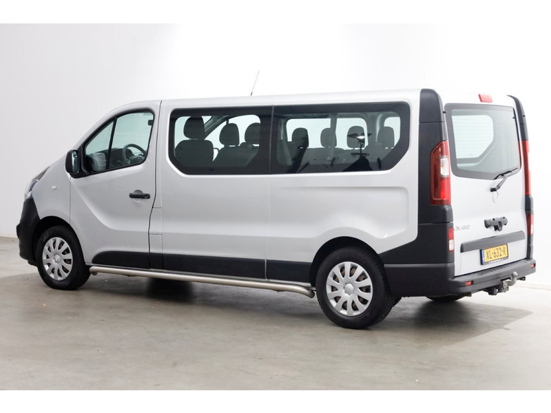 49573899-opel-vivaro-14