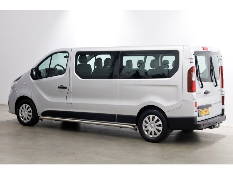 49573900-renault-trafic-12