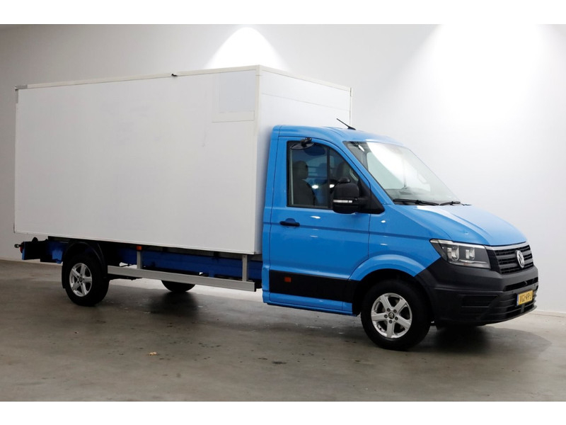 49600617-volkswagen-crafter-10