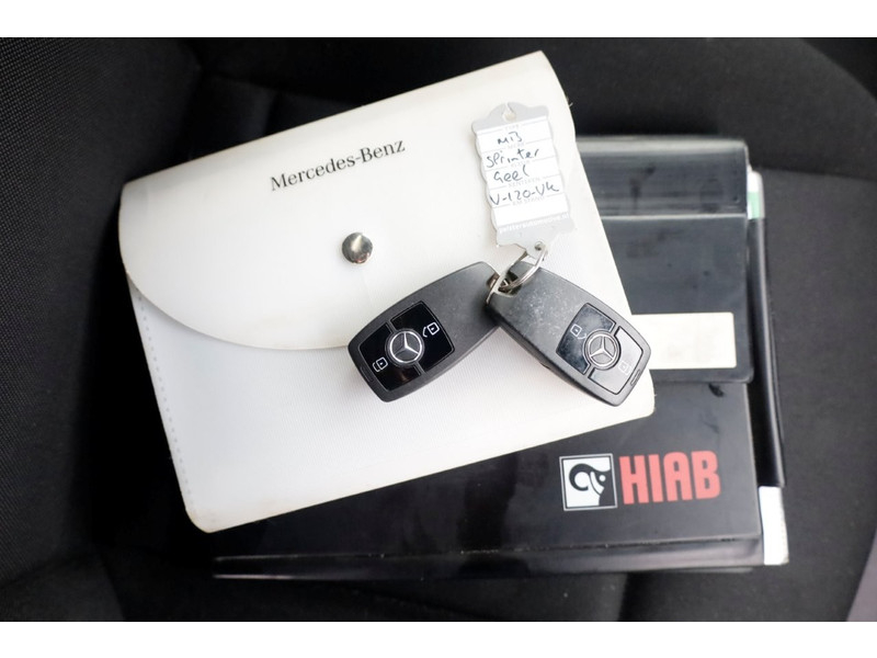 49603418-mercedes-benz-sprinter-6