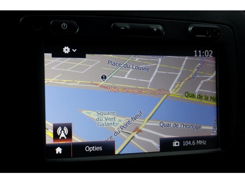 49649287-opel-vivaro-16