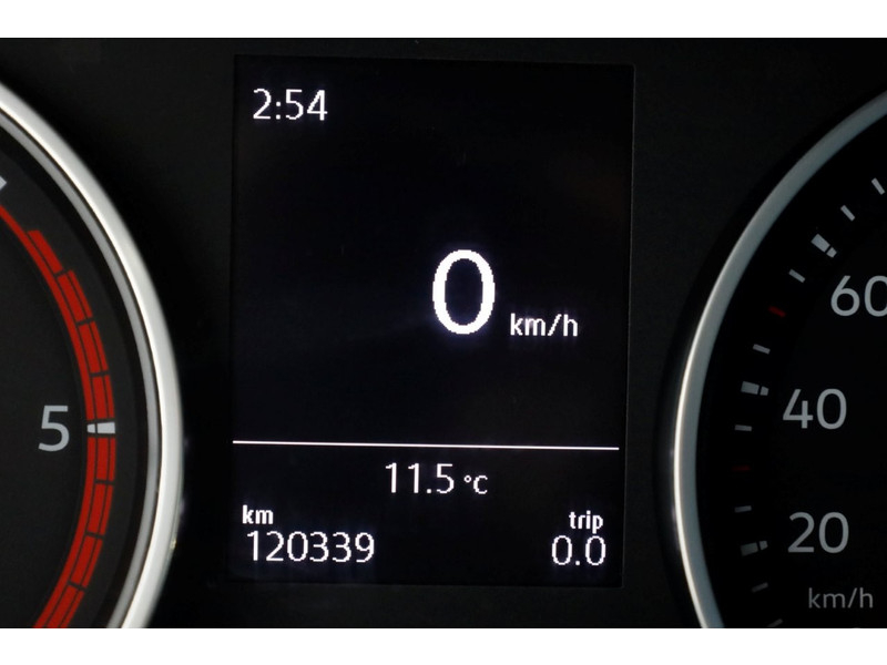 49681649-volkswagen-crafter-13