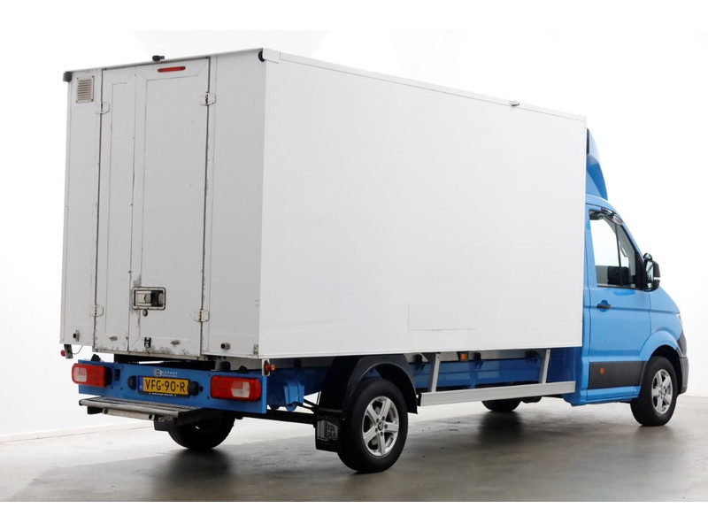 49681649-volkswagen-crafter-2