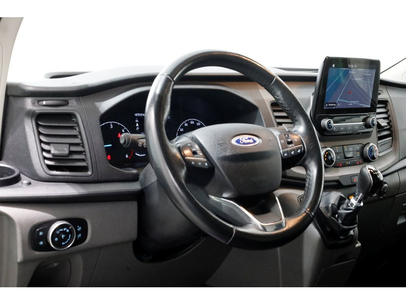 49721169-ford-transit-custom-15