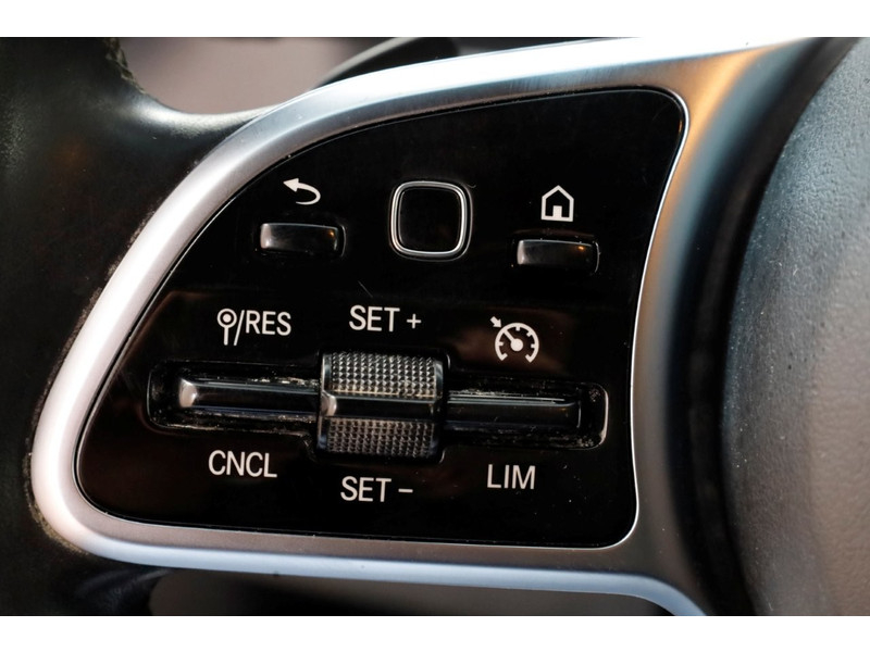 49726647-mercedes-benz-sprinter-15